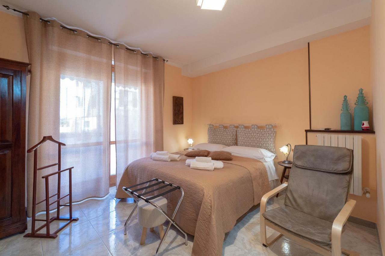 La Rosa - Elegant Rooms Sassari Extérieur photo