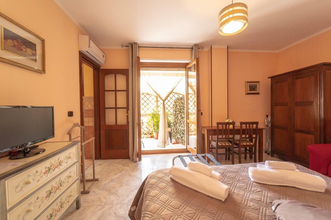 La Rosa - Elegant Rooms Sassari Extérieur photo